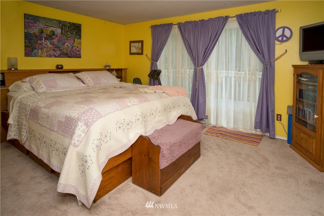 17003 28th Drive Southeast Bothell, WA 98012 - Photo 13 of 25