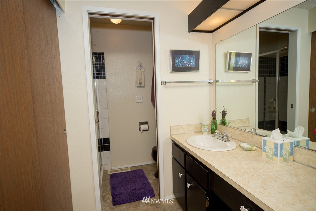 17003 28th Drive Southeast Bothell, WA 98012 - Photo 14 of 25