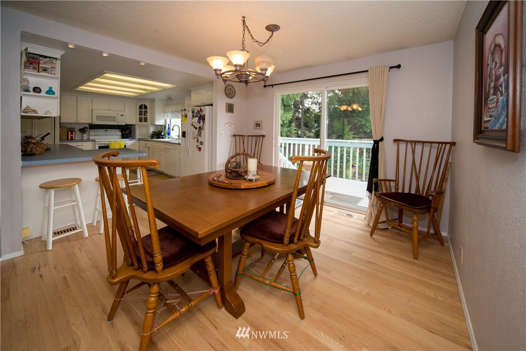 17003 28th Drive Southeast Bothell, WA 98012 - Photo 9 of 25