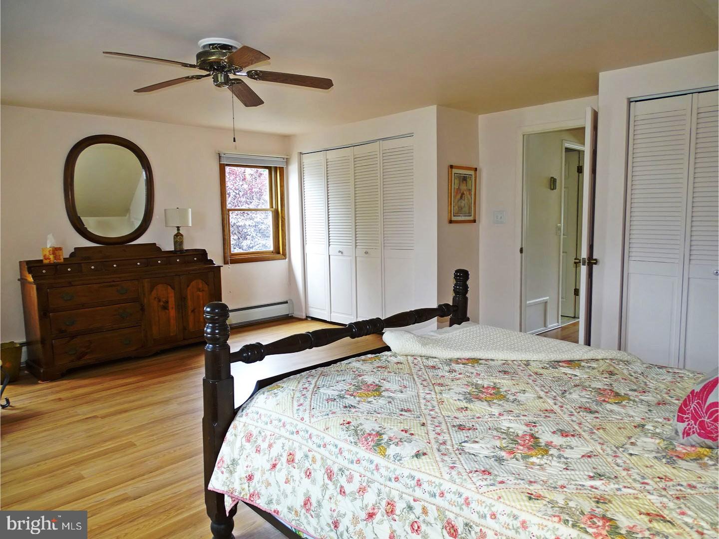 15 Quakeroak Road Levittown, PA 19057 - Photo 21 of 25 Bedroom 3