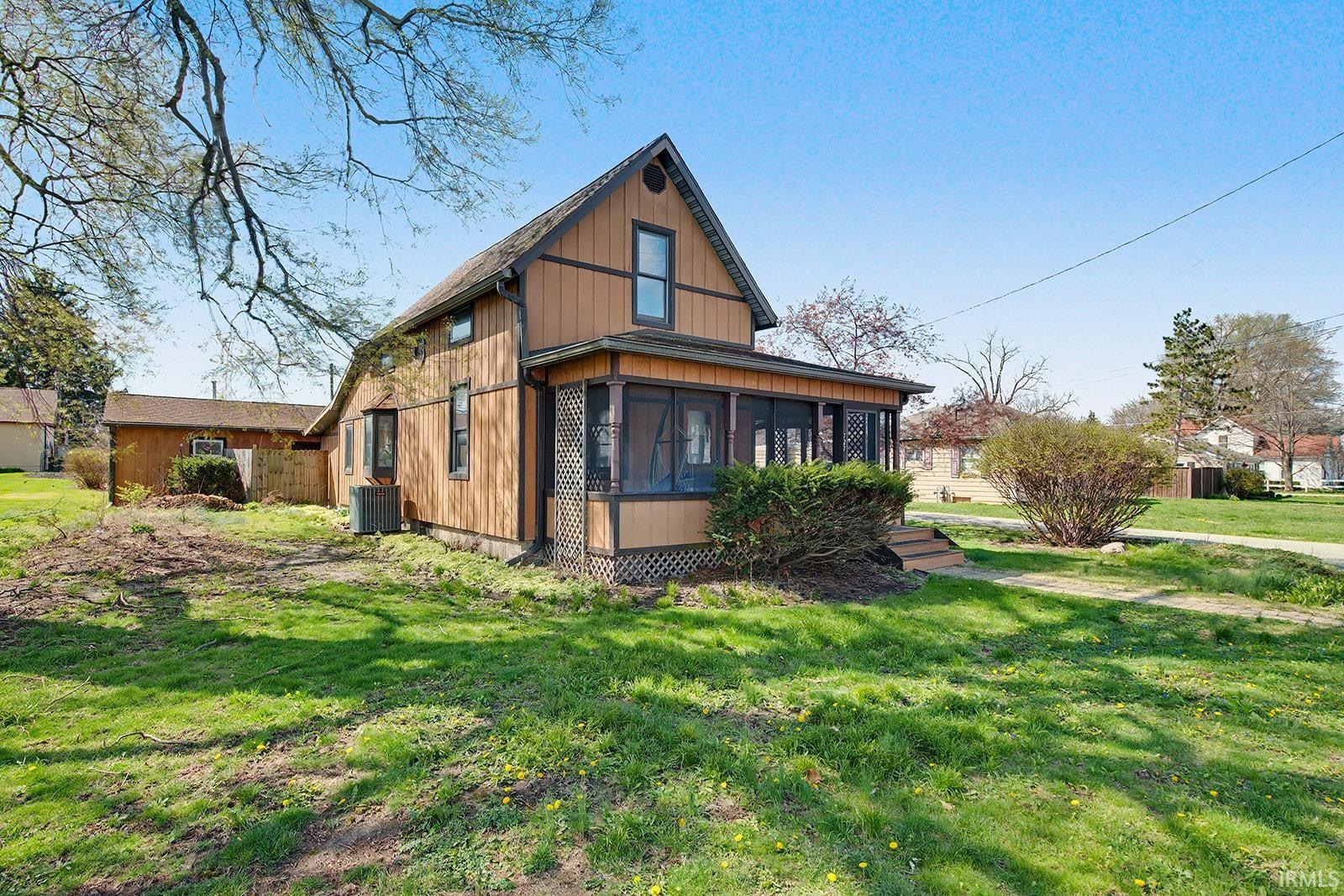 727 Main Street Dayton, IN 47941 - Photo 2 of 36