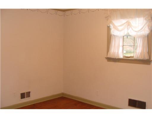 179 Boxfield Road Upper St. Clair, PA 15241 - Photo 13 of 15 Bedroom.