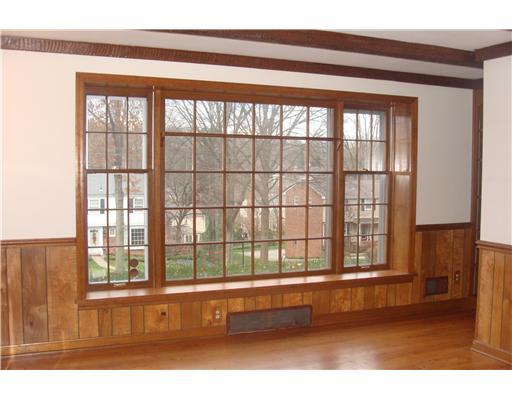 179 Boxfield Road Upper St. Clair, PA 15241 - Photo 6 of 15 Family Room.