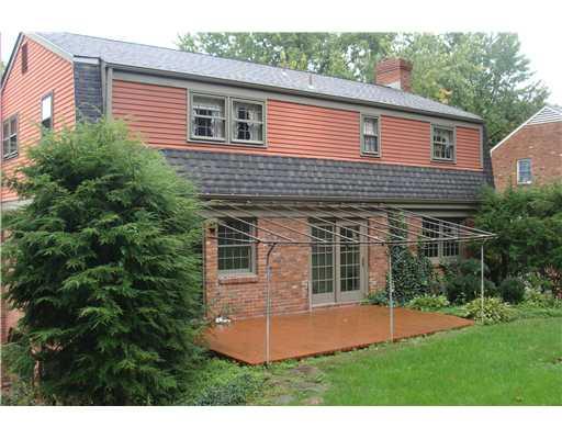 179 Boxfield Road Upper St. Clair, PA 15241 - Photo 7 of 15 Exterior Back.