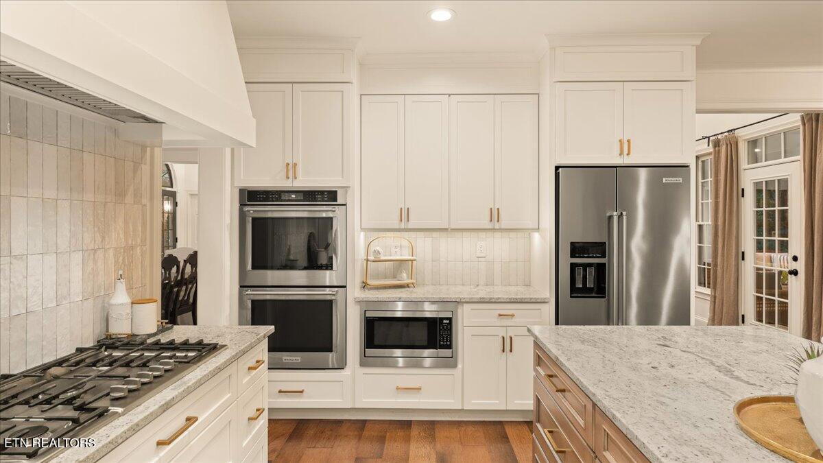 126 William Lane Oak Ridge, TN 37830 - Photo 15 of 35 18-Kitchen