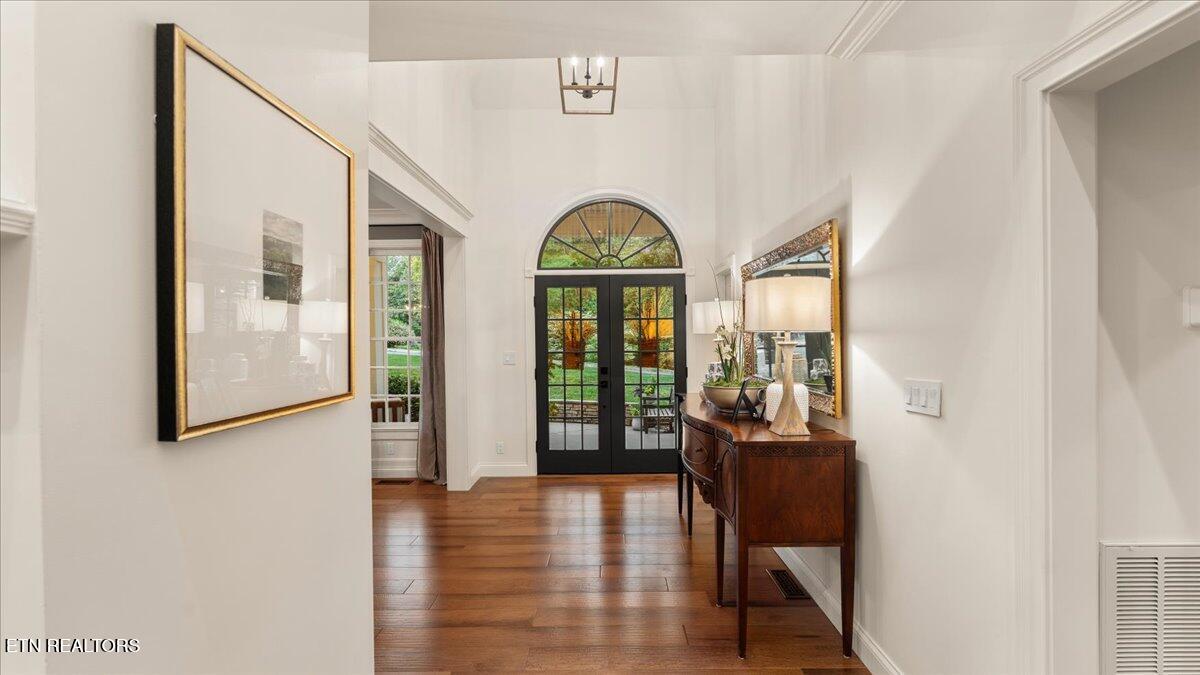 126 William Lane Oak Ridge, TN 37830 - Photo 20 of 35 23-Foyer