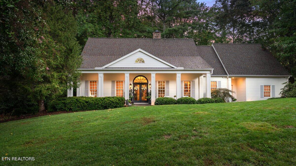 126 William Lane Oak Ridge, TN 37830 - Photo 2 of 35 Twilight