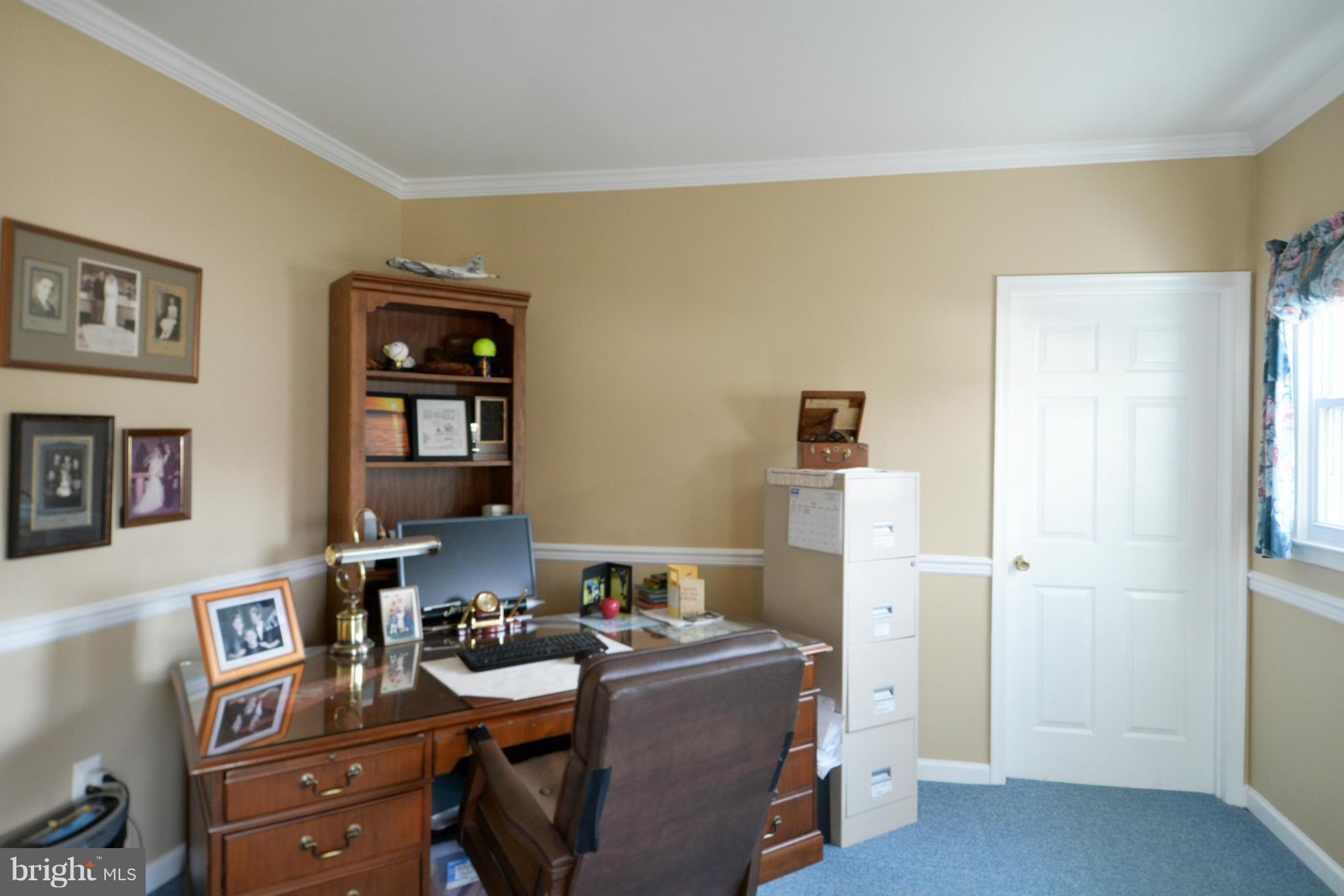 7152 Sontag Way Springfield, VA 22153 - Photo 14 of 29 MAIN LEVEL OFFICE