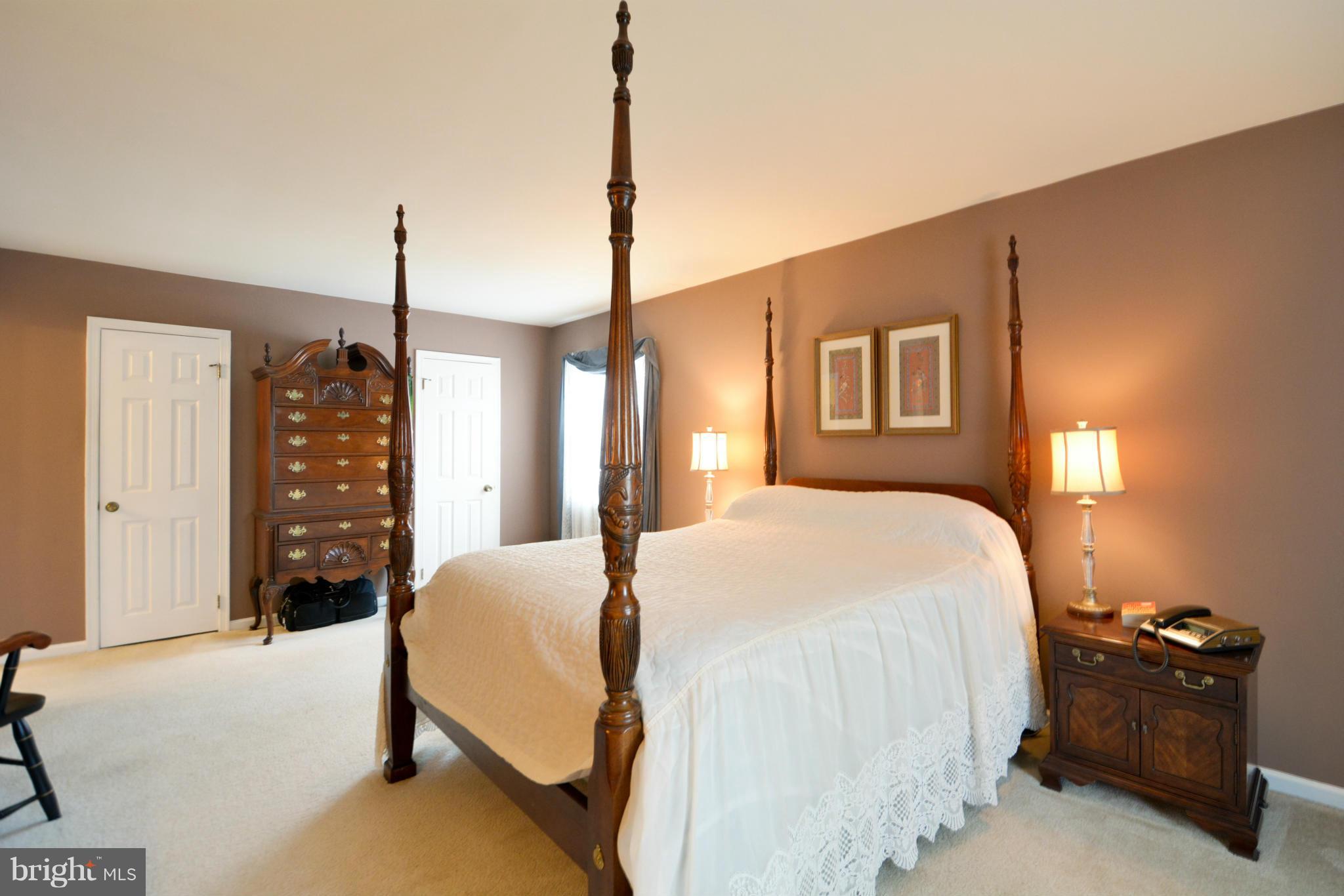 7152 Sontag Way Springfield, VA 22153 - Photo 16 of 29 MASTER BEDROOM