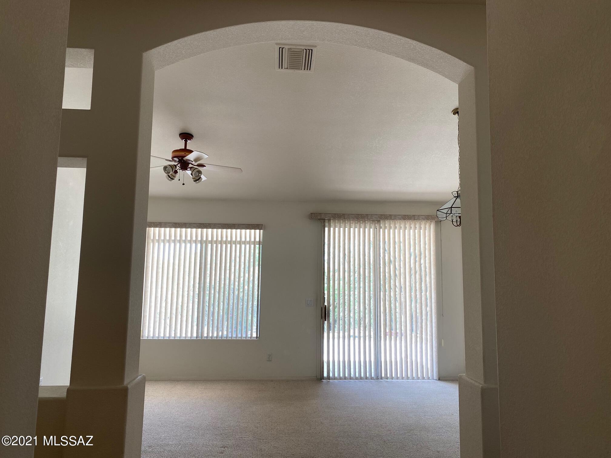 85 Highland Circle Rio Rico, AZ 85648 - Photo 4 of 21