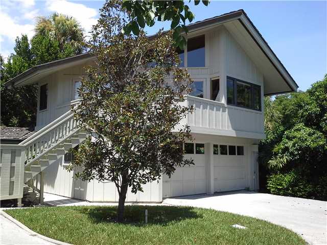 157 South River Road Stuart, FL 34996 - Photo 1 of 23 Gallery Image 1