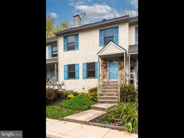 $415,000 | 545 Pickering Station Drive, Chester Springs, PA 19425