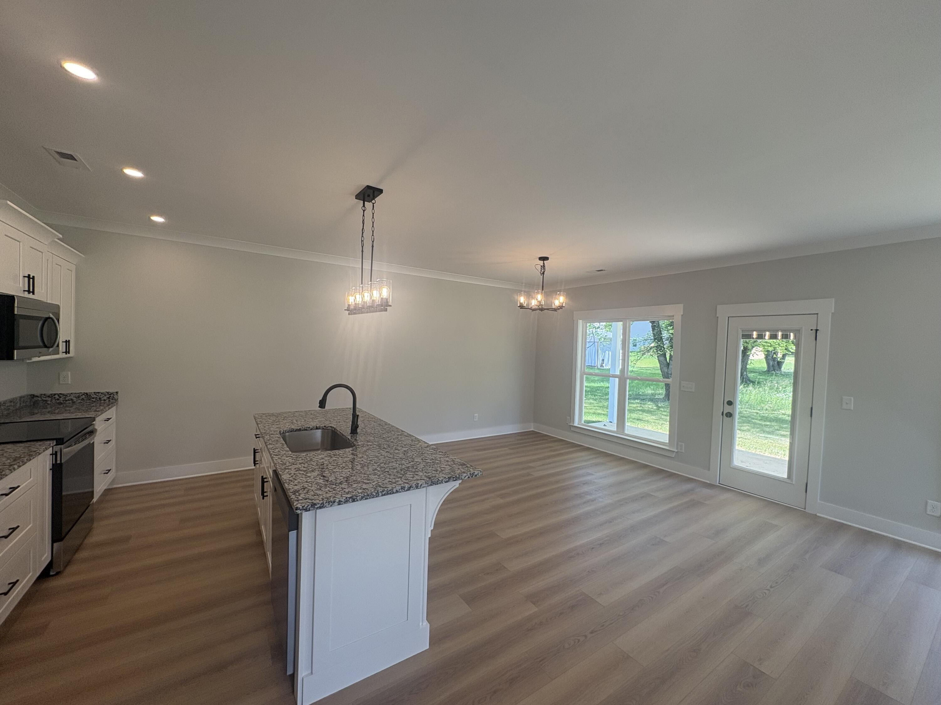 2865 Fernleaf Lane, Unit 79 Chattanooga, TN 37421 - Photo 6 of 17 IMG_4666