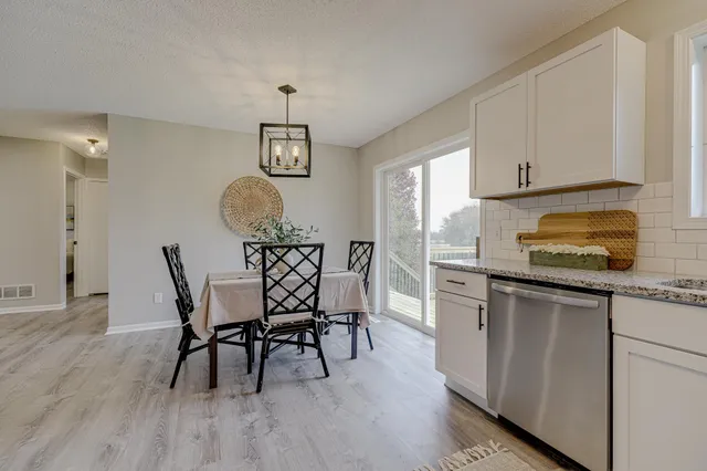 $320,000 | 430 Wagon Wheel Circle, Buffalo, MN 55313