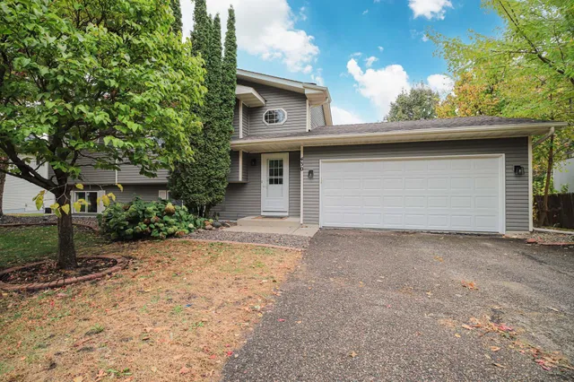 $320,000 | 430 Wagon Wheel Circle, Buffalo, MN 55313