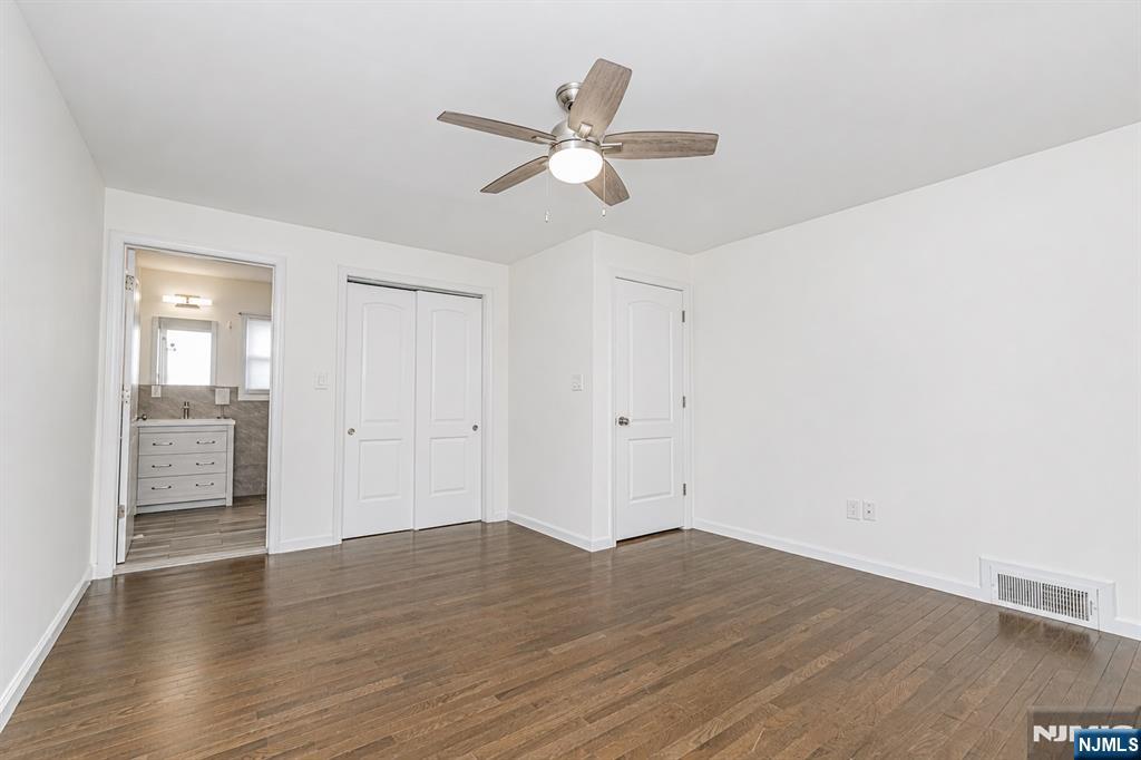 42 Long Valley Road Lodi, NJ 07644 - Photo 14 of 32