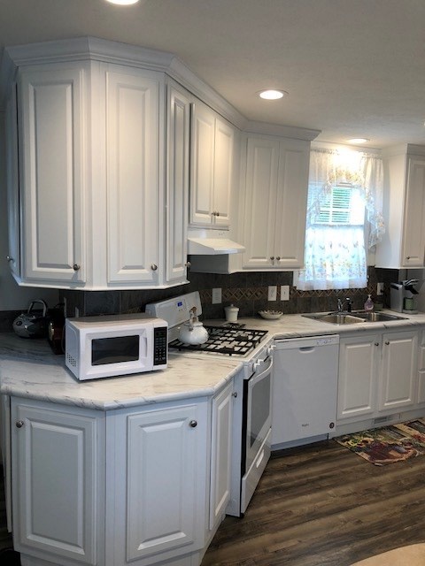 29 Lowell Road Salem, NH 03079 - Photo 10 of 16