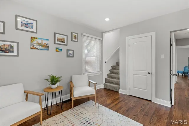 $449,000 | 8835 Lawn Avenue, St. Louis, MO 63144