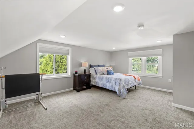 $449,000 | 8835 Lawn Avenue, St. Louis, MO 63144