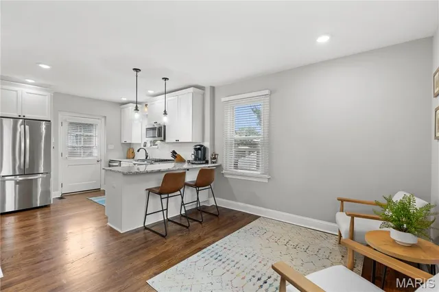 $449,000 | 8835 Lawn Avenue, St. Louis, MO 63144