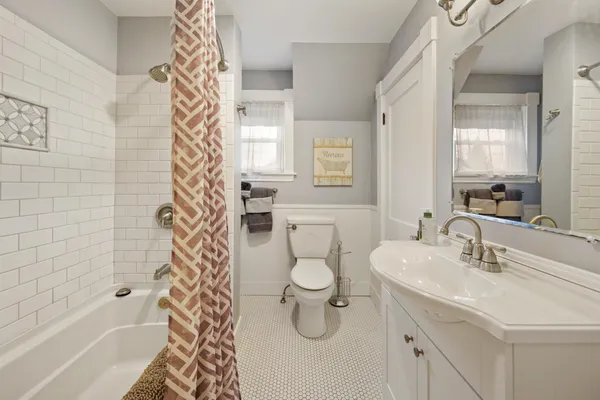 $385,000 | 17 Grove Street, Brewer, ME 04412