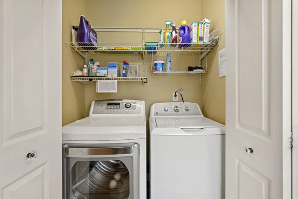 $385,000 | 17 Grove Street, Brewer, ME 04412