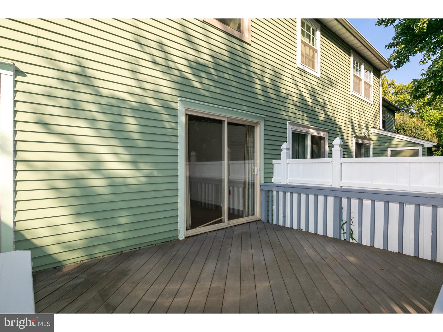 104 Farnwood Road Mount Laurel, NJ 08054 - Photo 19 of 20 Deck