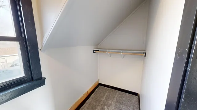 $179,500 | 203 Trott Avenue Southeast, Willmar, MN 56201