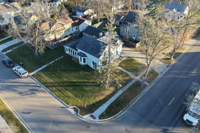 $179,500 | 203 Trott Avenue Southeast, Willmar, MN 56201