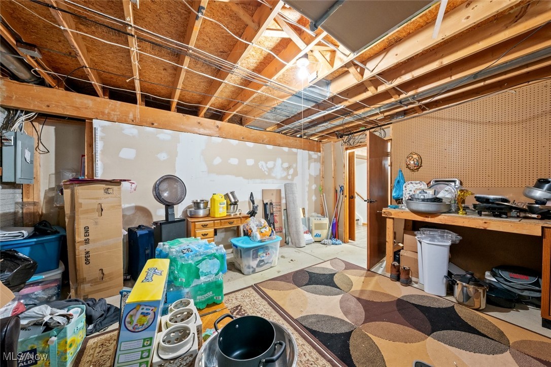 4245 Ridgeview Road Cleveland, OH 44144 - Photo 35 of 40 Gallery Image 35