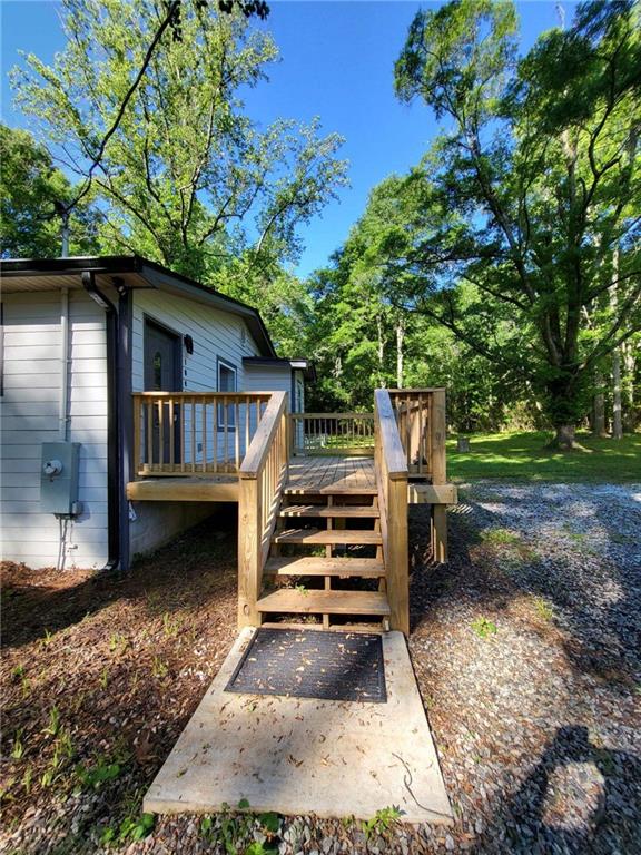 1050 Waterworks Road Commerce, GA 30529 - Photo 3 of 24
