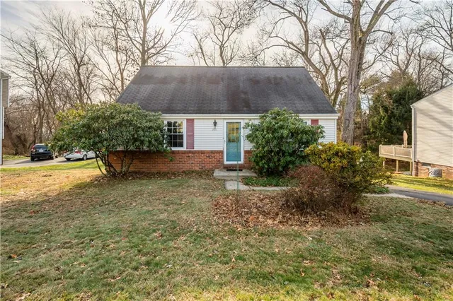 $258,000 | 201 Kenney Drive, Sewickley, PA 15143