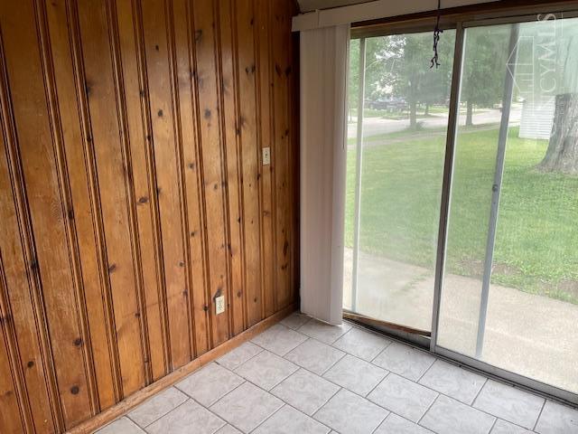 5591 Hamilton Trenton Road Trenton, OH 45067 - Photo 4 of 22
