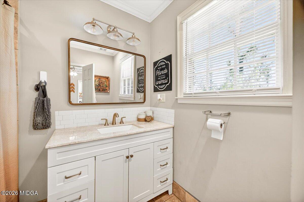 333 West Main Street Forsyth, GA 31029 - Photo 11 of 30 14