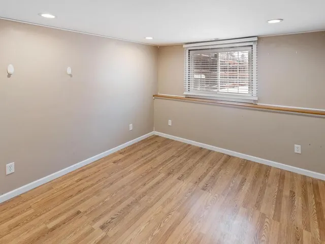 $275,000 | 1491 Roundhouse Circle, Shakopee, MN 55379