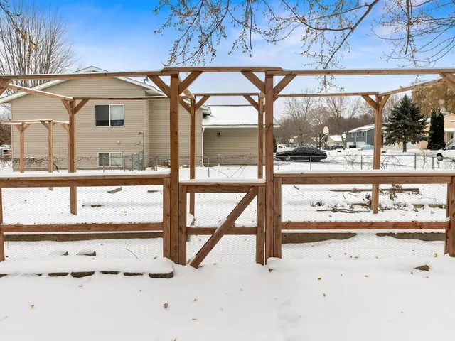 $275,000 | 1491 Roundhouse Circle, Shakopee, MN 55379