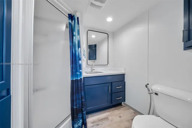 $915,000 | 325 Calusa Street, Key Largo, FL 33037