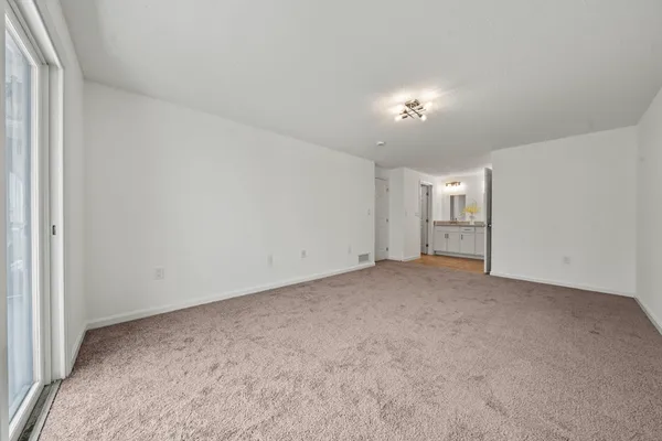 $519,995 | 10 Ledgewood Way, Unit 26, Peabody, MA 01960