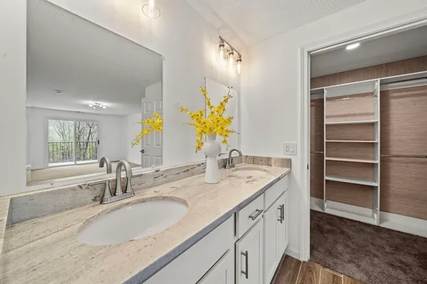 $519,995 | 10 Ledgewood Way, Unit 26, Peabody, MA 01960