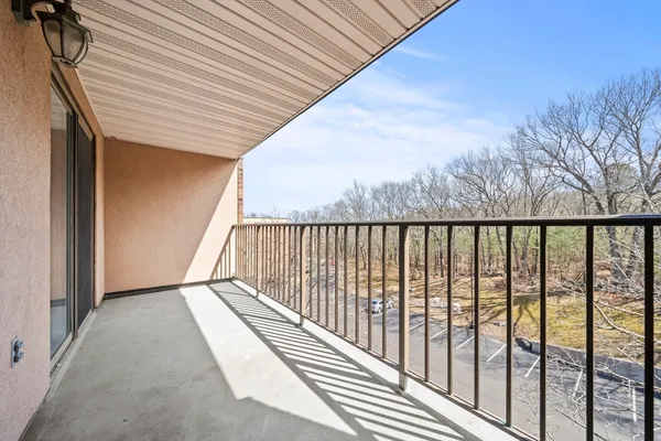 $519,995 | 10 Ledgewood Way, Unit 26, Peabody, MA 01960