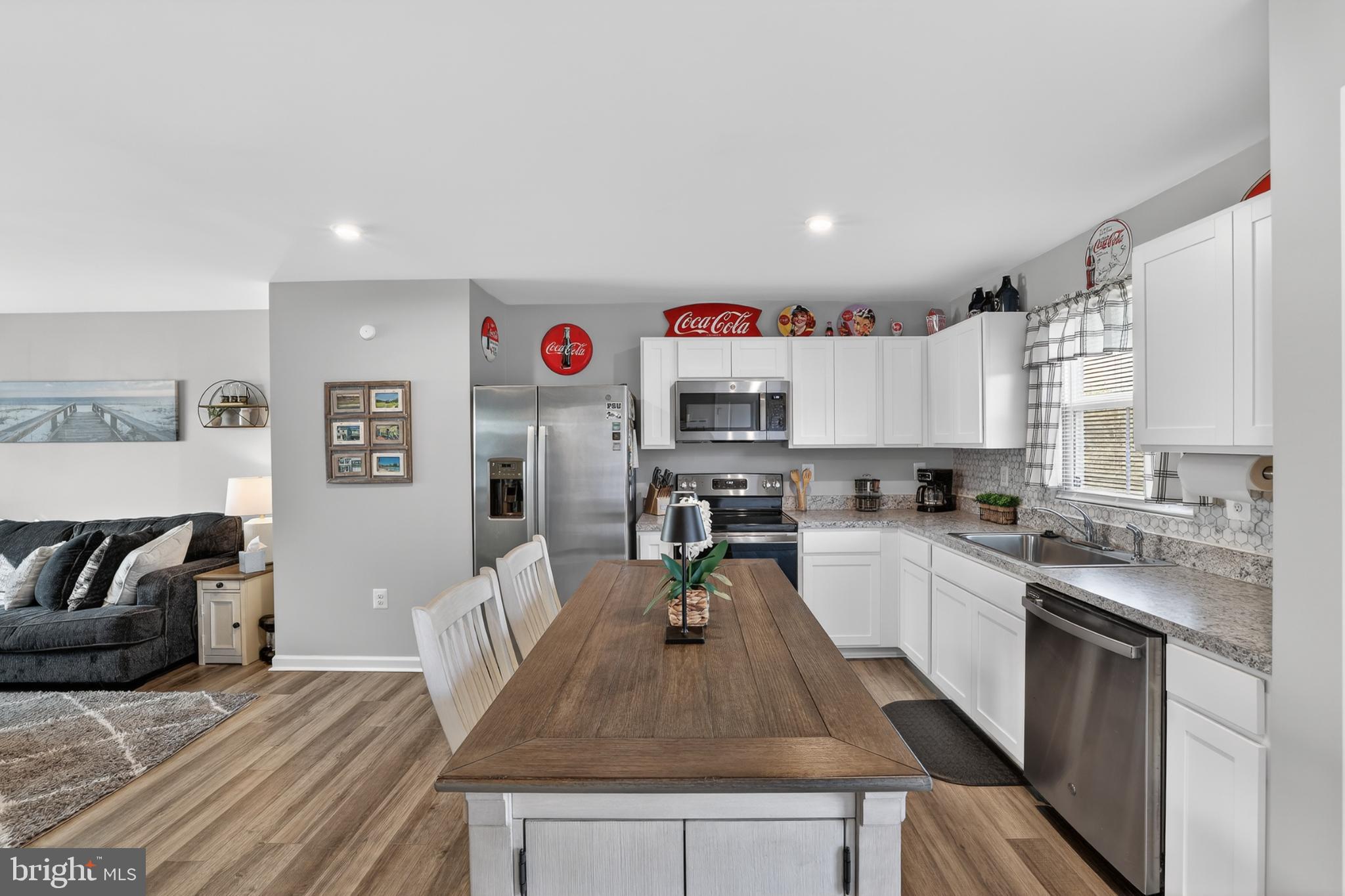 7069 Wise Lane King George, VA 22485 - Photo 11 of 39 Modern kitchen with inviting open layout.