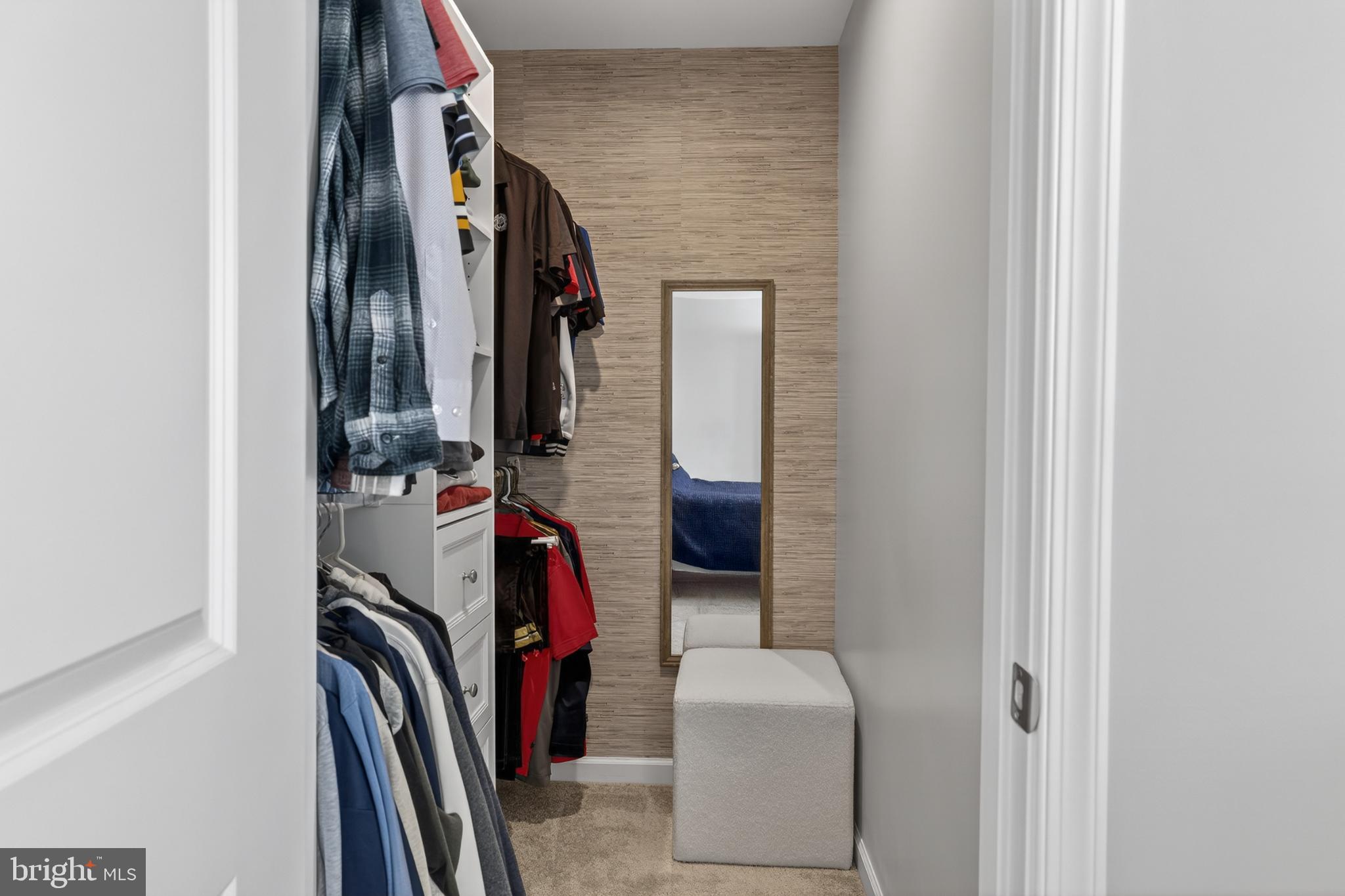 7069 Wise Lane King George, VA 22485 - Photo 17 of 39 Stylish closet with modern design elements.