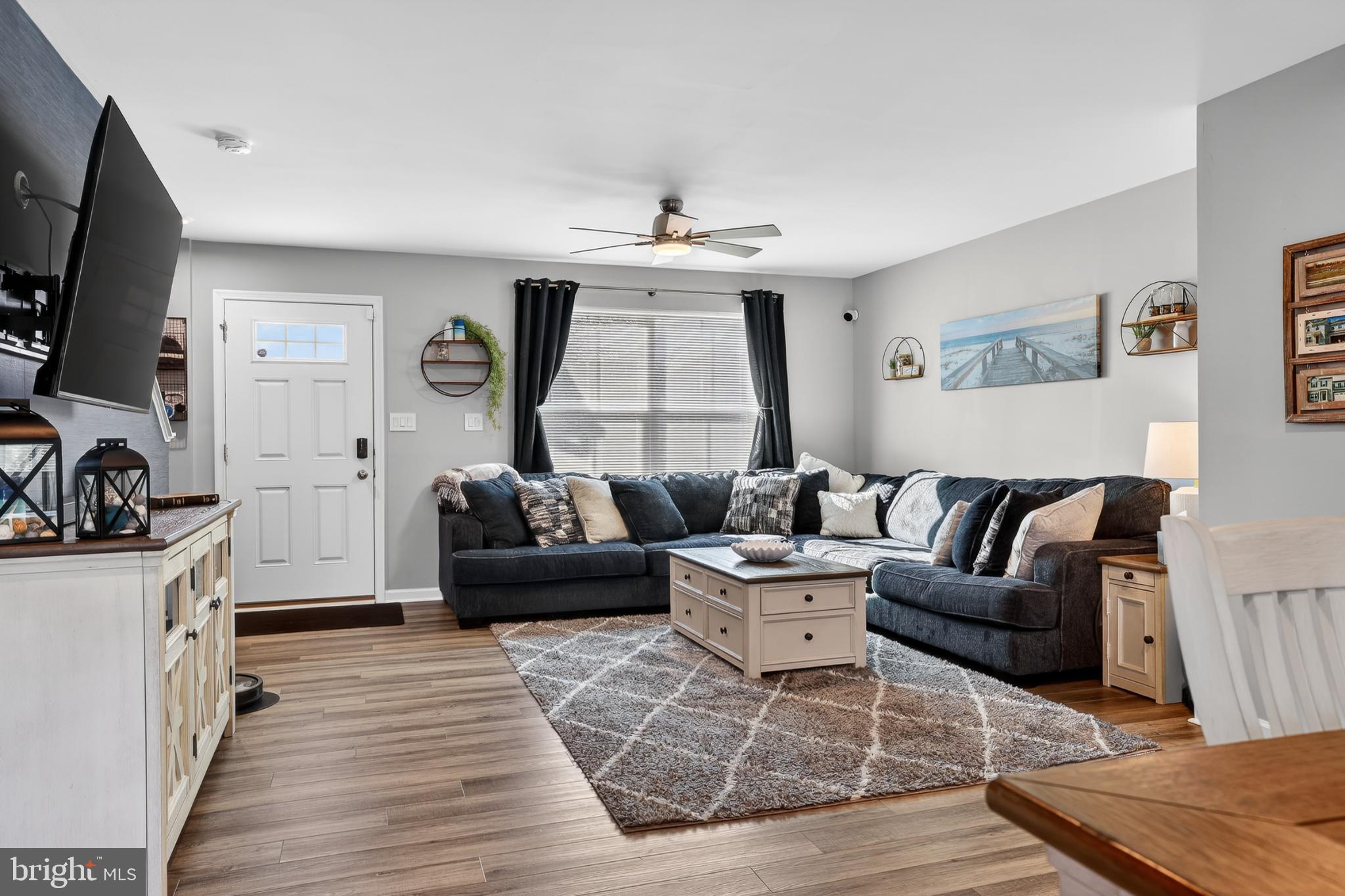 7069 Wise Lane King George, VA 22485 - Photo 3 of 39 Inviting living space with modern charm.