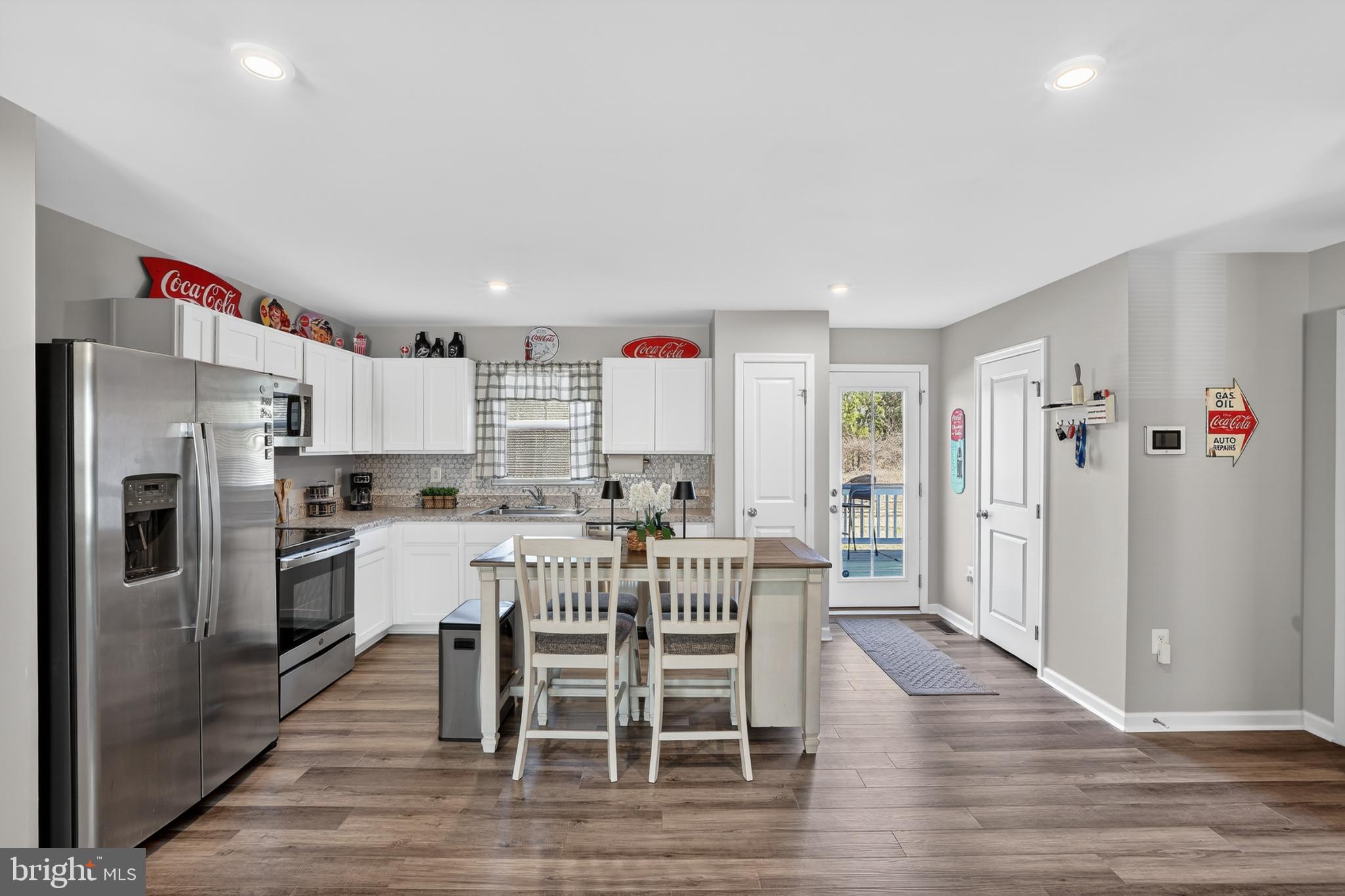 7069 Wise Lane King George, VA 22485 - Photo 10 of 39 Modern kitchen with inviting open layout.