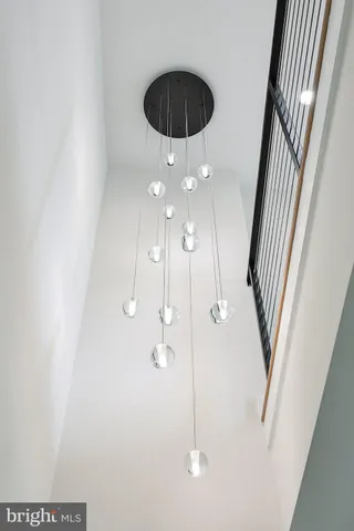 $5,700 | 2134 Wisconsin Avenue Northwest, Unit 6, Washington, DC 20007