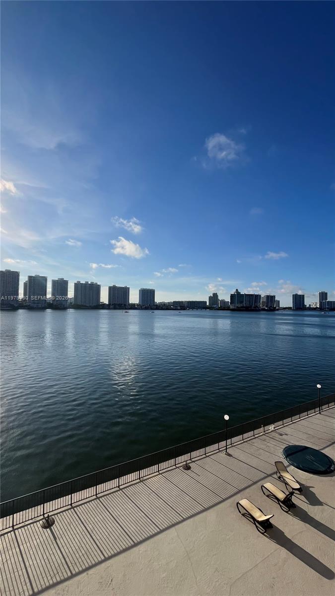 17500 North Bay Road, Unit S403 Sunny Isles Beach, FL 33160 - Photo 19 of 23