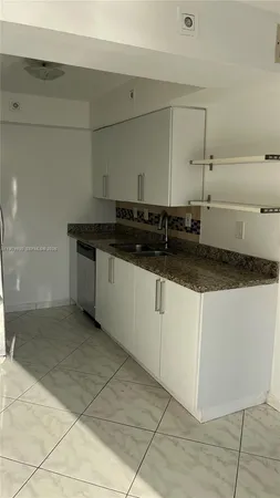 $2,900 | 17500 North Bay Road, Unit S403, Sunny Isles Beach, FL 33160