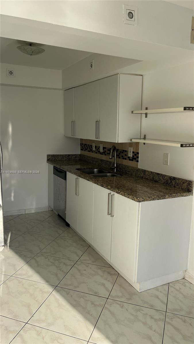 17500 North Bay Road, Unit S403 Sunny Isles Beach, FL 33160 - Photo 23 of 23