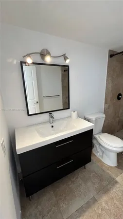 $2,900 | 17500 North Bay Road, Unit S403, Sunny Isles Beach, FL 33160