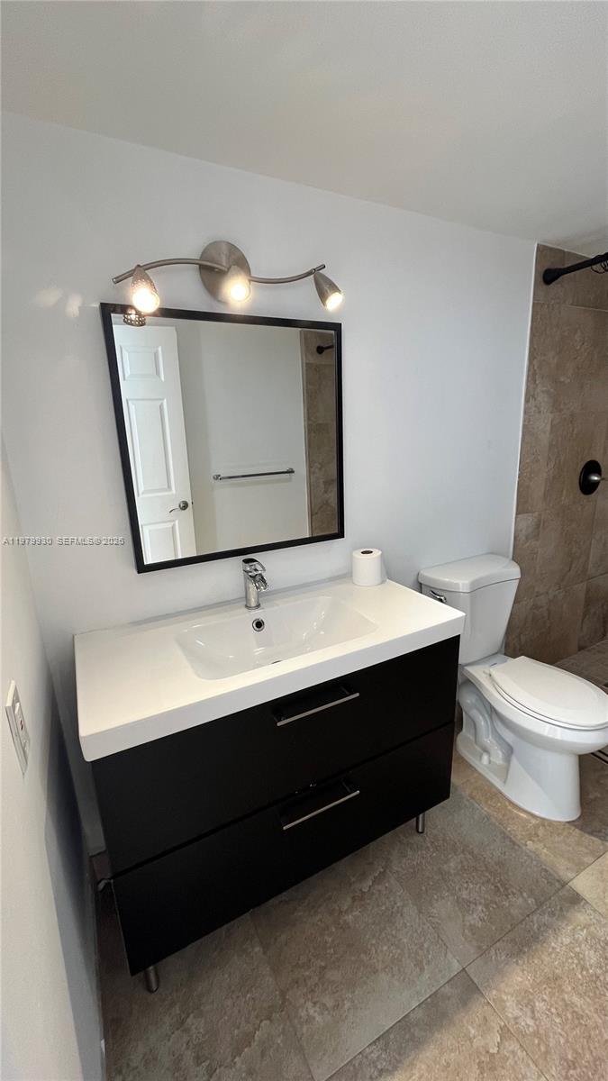 17500 North Bay Road, Unit S403 Sunny Isles Beach, FL 33160 - Photo 10 of 23